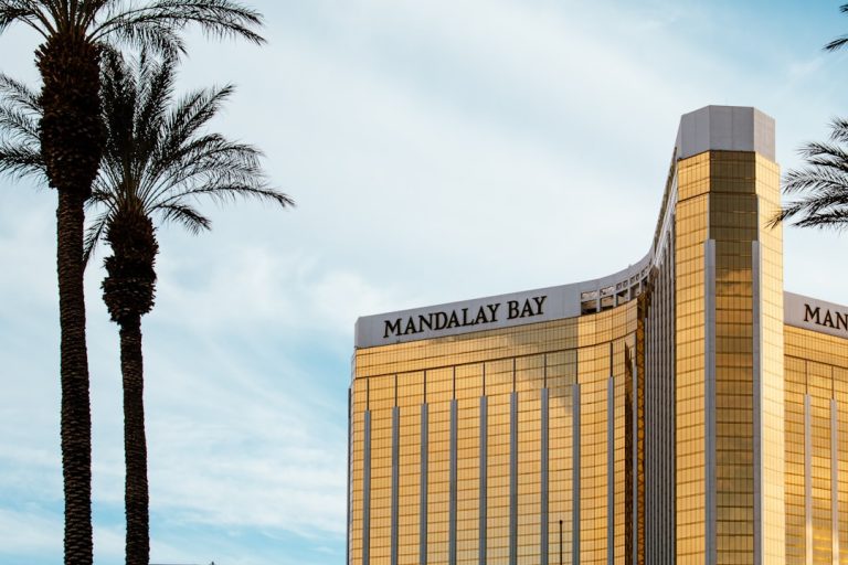 Casino Hotels: The Best Places to Stay and Play